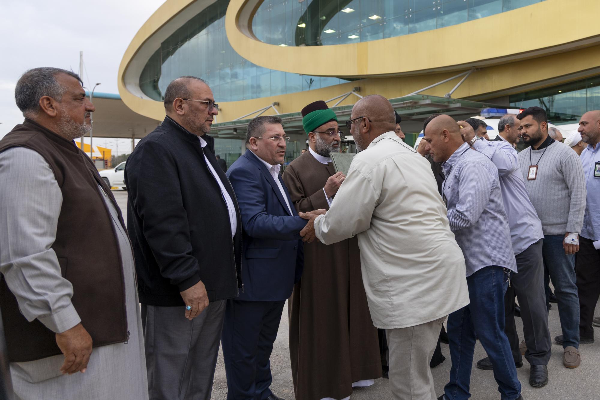 Həzrət Abbas ziyarətgahından İrana böyük dəstək