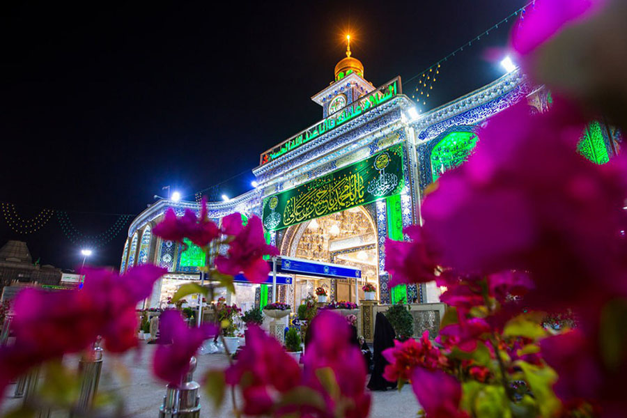Ramazan ayı boyunca İmam Hüseynin (ə) hərəmində çəkilmiş FOTOLAR