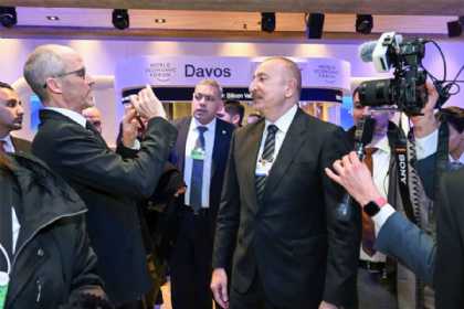 İlham Əliyev Ümumdünya İqtisadi Forumu çərçivəsində panel iclasda iştirak edib