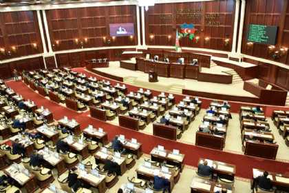Milli Məclisdə Azərbaycan dilinin vəziyyətinə dair dinləmə keçiriləcək