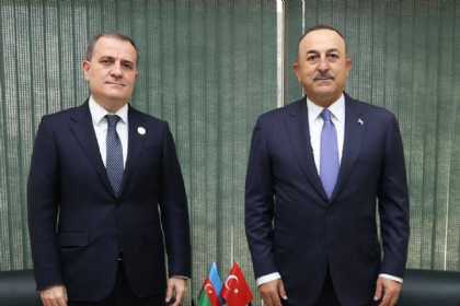 Mövlud Çavuşoğlu Ceyhun Bayramova zəng edib