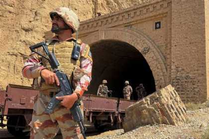 Pakistanda terror: Çox sayda ölən və yaralanan var