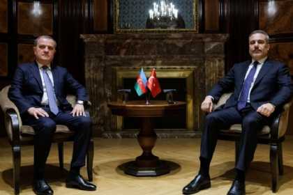 Türkiyə və Azərbaycan XİN başçıları regional məsələləri müzakirə ediblər