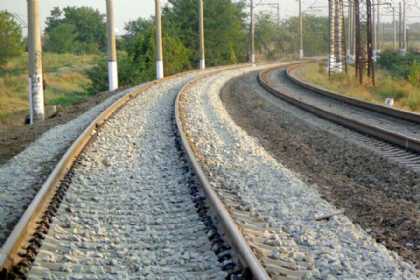 Zəngəzur dəhlizindən keçəcək dəmir yolunun bir hissəsi istifadəyə verildi