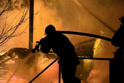 Zirədə söhbətgah yanıb