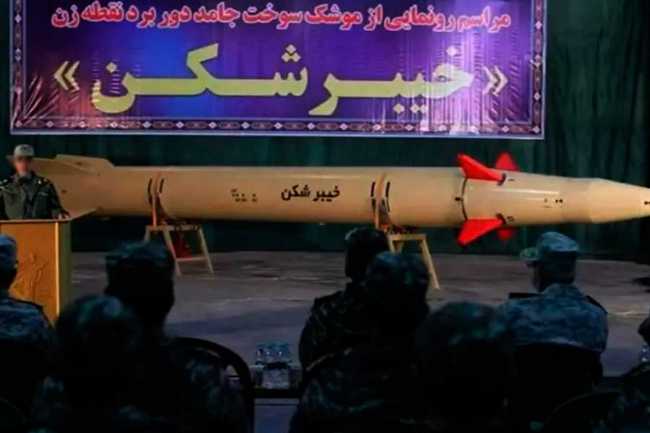 SEPAH cavab olaraq İsrailin neft-kimya zavodlarını bombaladı