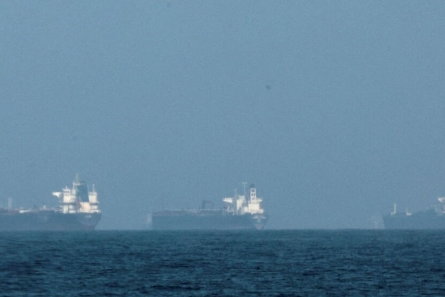 ABŞ İran neftinə niyə güzəştlər etdi? - TƏFƏRRÜATLAR