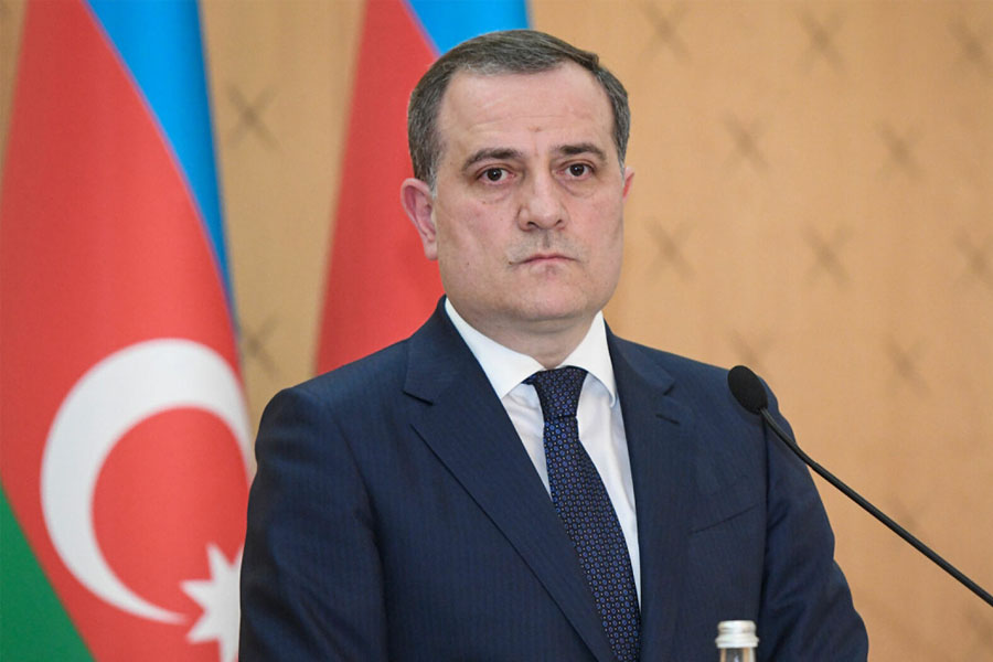 Ceyhun Bayramov Yaponiyaya rəsmi səfərə yola düşüb