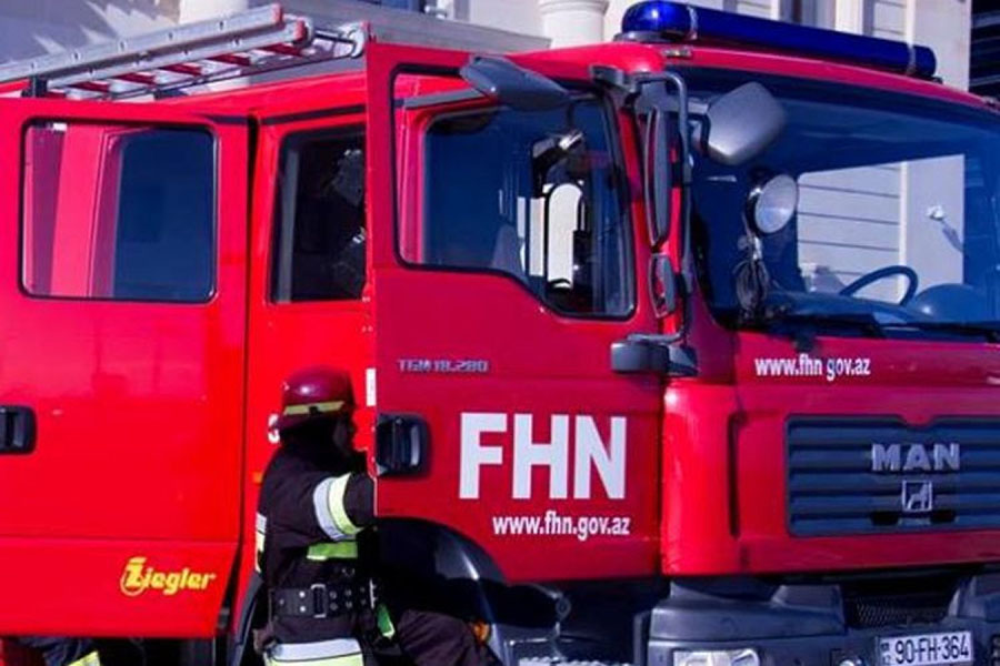 FHN: Ötən sutka 18 yanğına çıxış olub, 8 nəfər xilas edilib