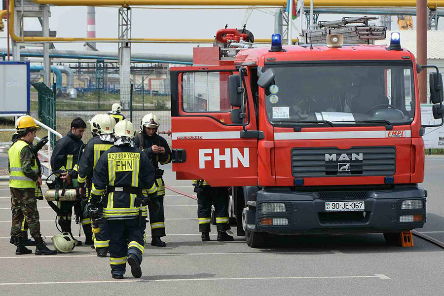 FHN: Ötən sutka 42 yanğına çıxış olub, 7 nəfər xilas edilib