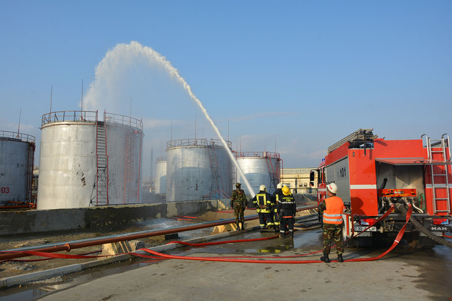 FHN Qaz Emalı Zavodunda yanğın-taktiki təlim keçirib