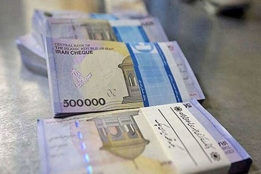 İranın milli valyutası bir həftə ərzində 15%-dən çox dəyər qazanıb