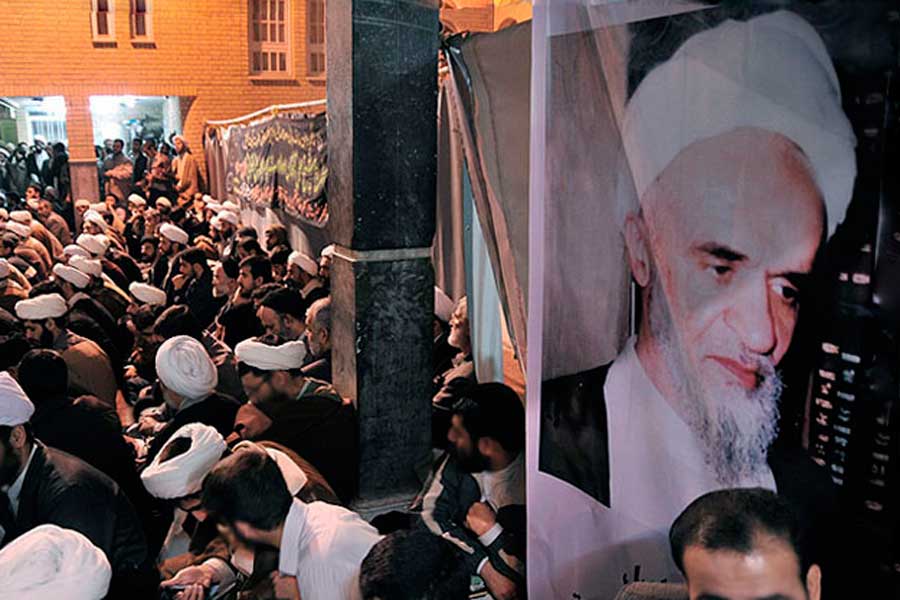 İrfan ustadı Ayətullah Pəhləvanidən tövsiyələr