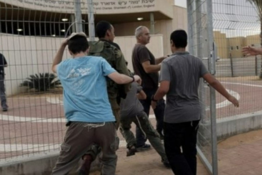 İsrail mediası: Minlərlə israilli təxliyə edilib