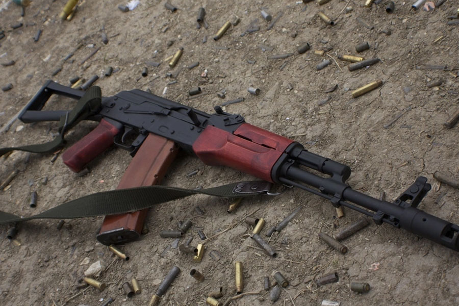 Ötən gün polis əməkdaşları tərəfindən 8 avtomat aşkarlanıb